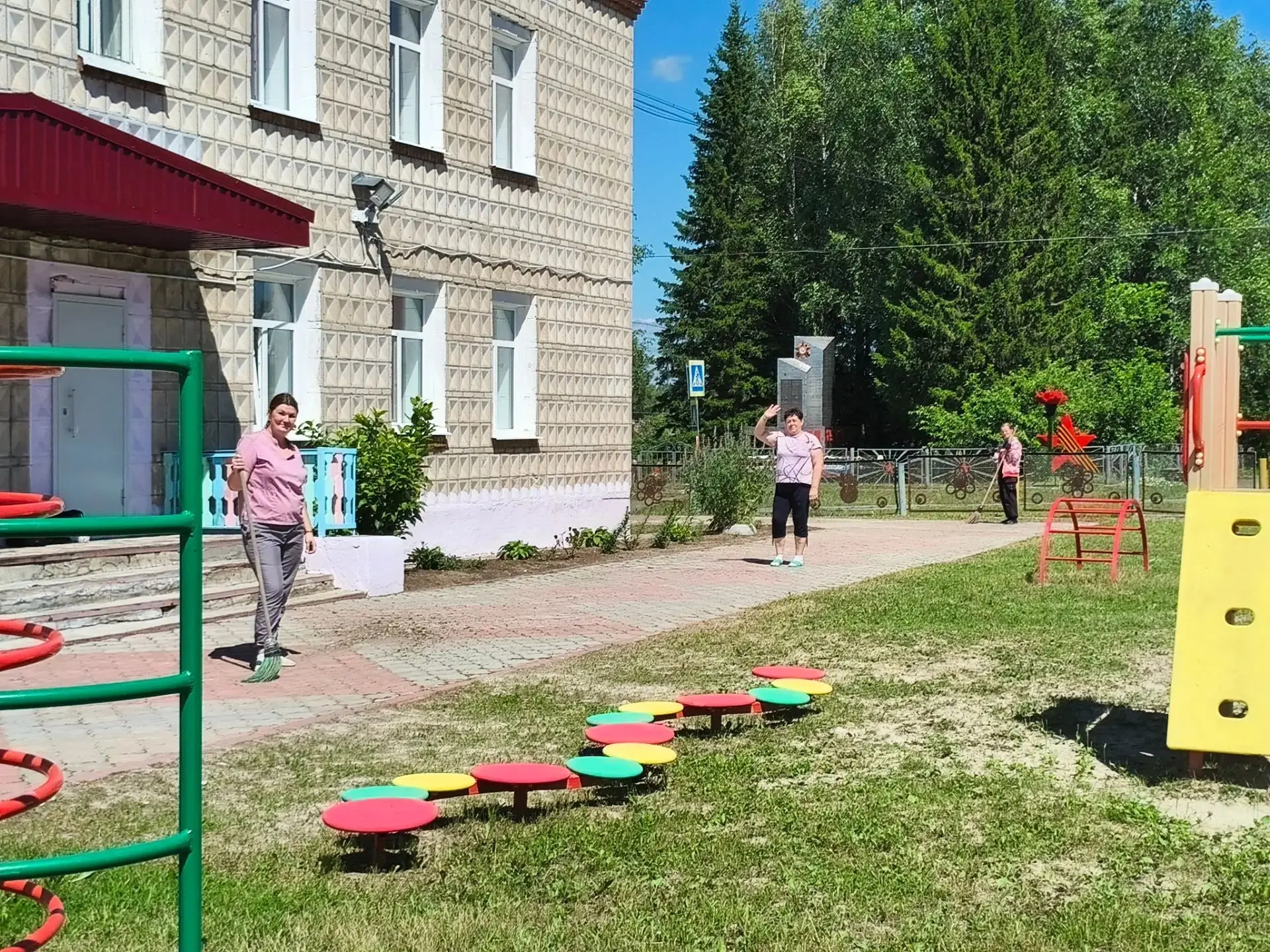 🎨 Наш уютный дом снова становится краше!