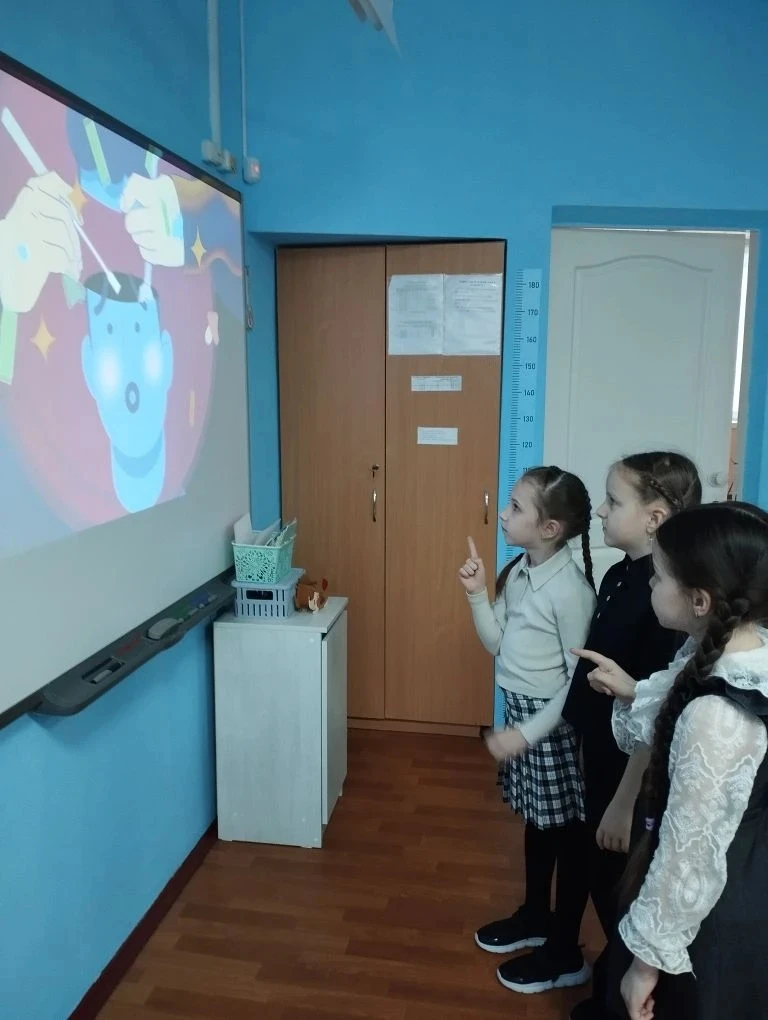 «Разговоры о важном»  ✅2 февраля в школе №11 прошли традиционные «Разговоры о важном». Тема урока: «