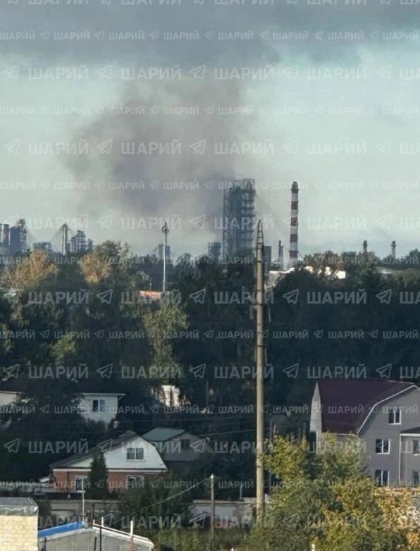 БПЛА атакуют Рязань. Прилетело по НПЗ.
