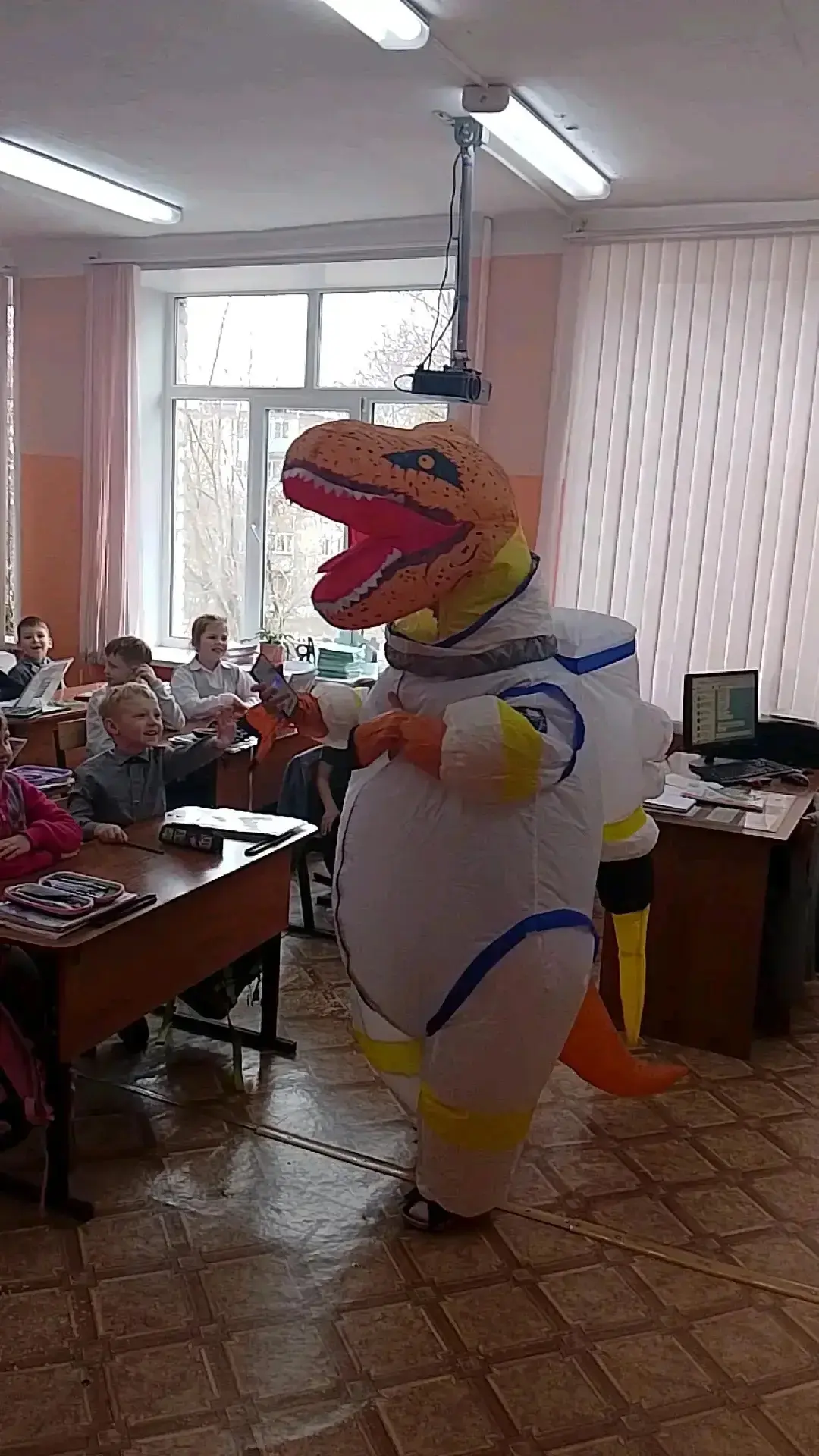 🚀 Неделя космоса в 1Б классе удалась на все 100%! 🪐  Заключительный день получился не просто интерес