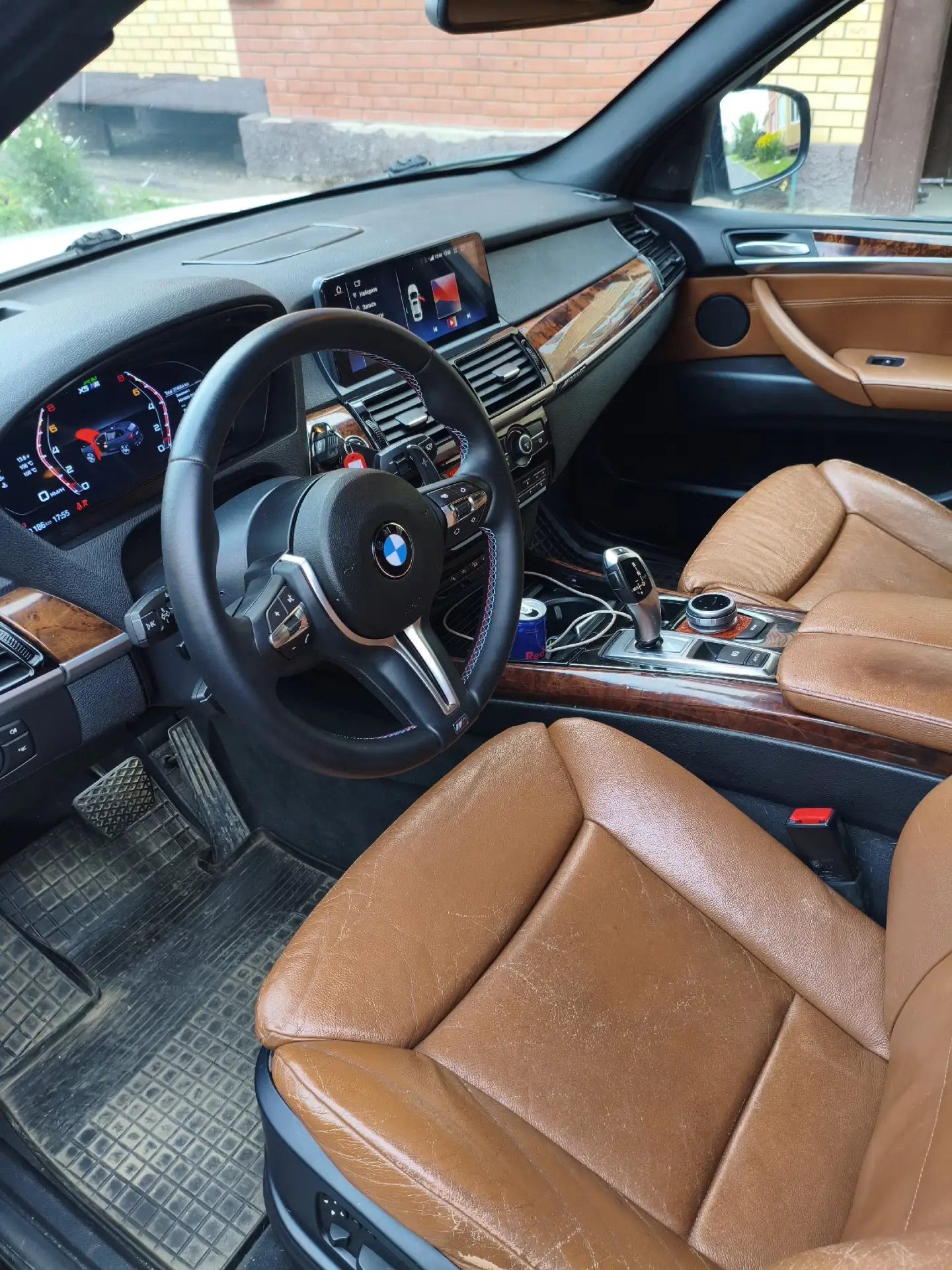 В продаже BMW x 5 e70, в очень хорошем состоянии. 2007 год выпуска. Полная комплектация...
