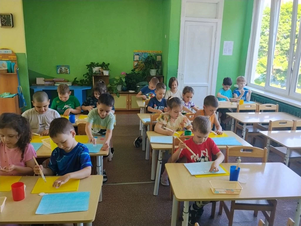 В преддверии празднования "Дня России"🇷🇺 в МБОУ ЦО4 (дошкольное отделение) воспитанники старшей гр