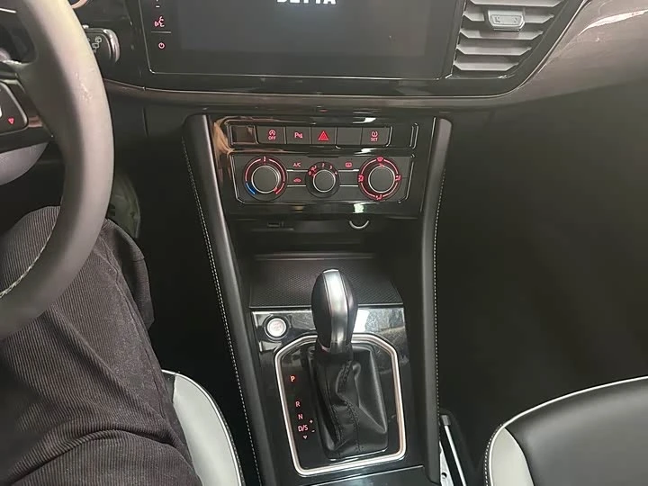 🇨🇳🚨К приобретению из Китая доступна Jetta VS7 🚘VS7 — это кроссовер максимально приближенный к автомо