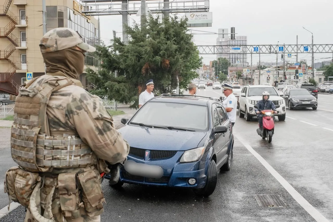Полиция Краснодара усилила контроль на въездах в город