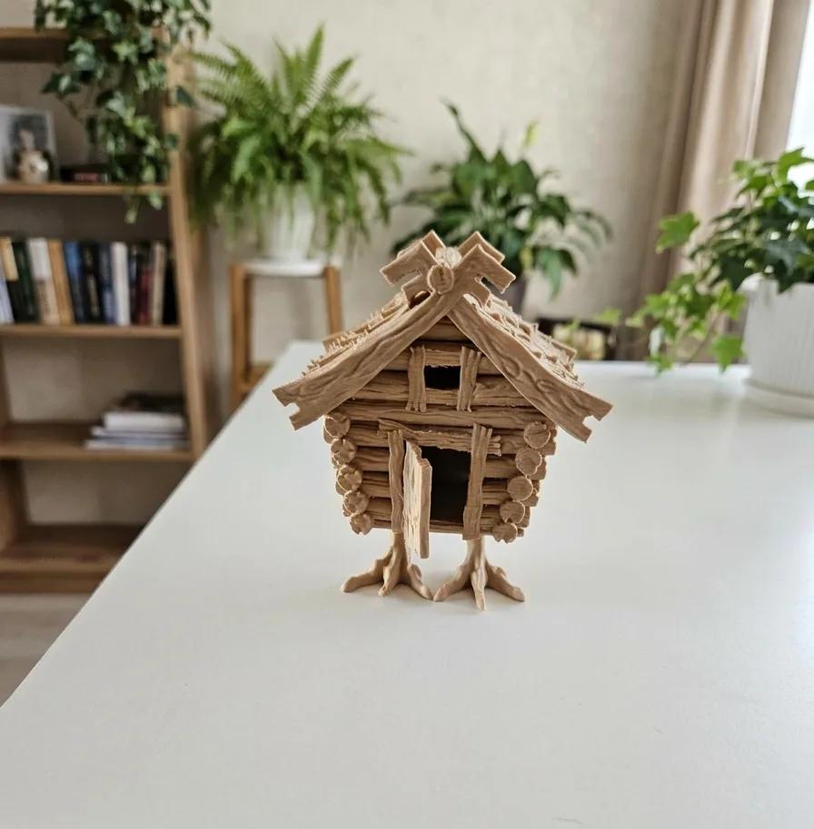 🏠Та самая избушка на курьих ножках — только уменьшенная копия для дома.