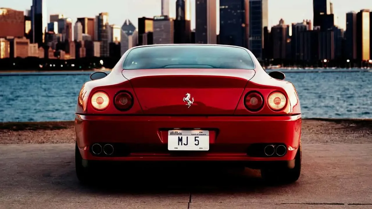 Ferrari 550 Maranello Майкла Джордана ушла с молотка за рекордные 2,7 миллиона долларов...