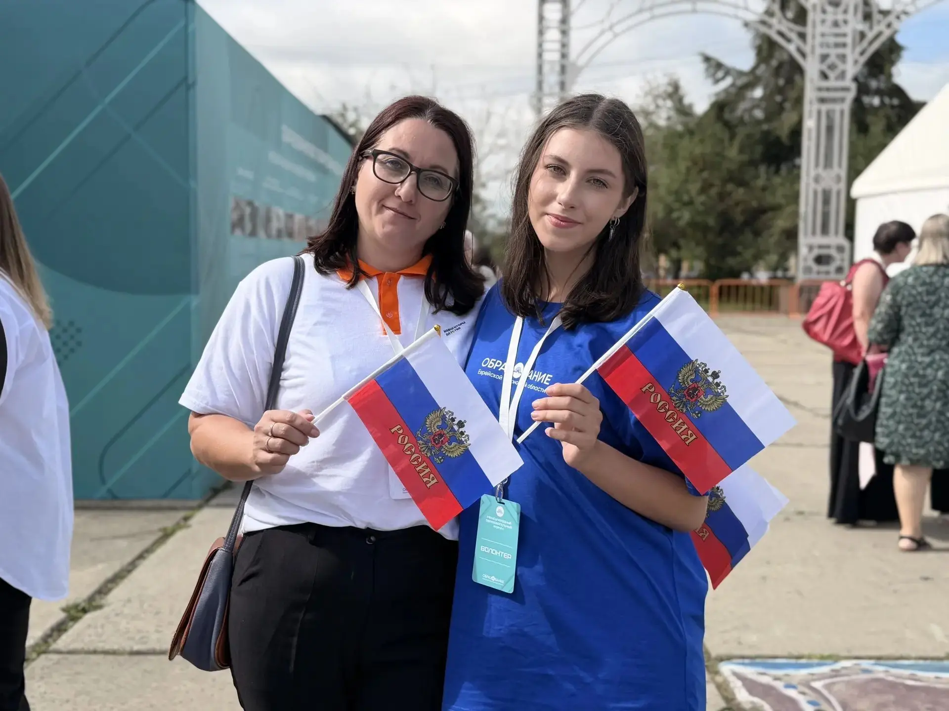 📸🇷🇺 Белый, синий, красный – главные цвета нашей страны!