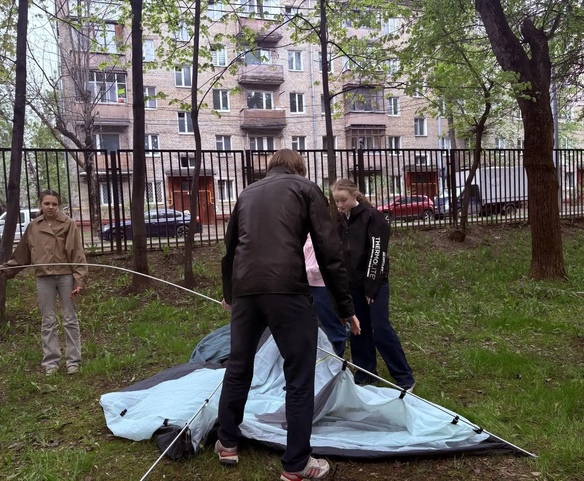 ☀Туризм, команда и первые шаги к большим приключениям!   🍃В преддверии Дня Победы, команда учеников 