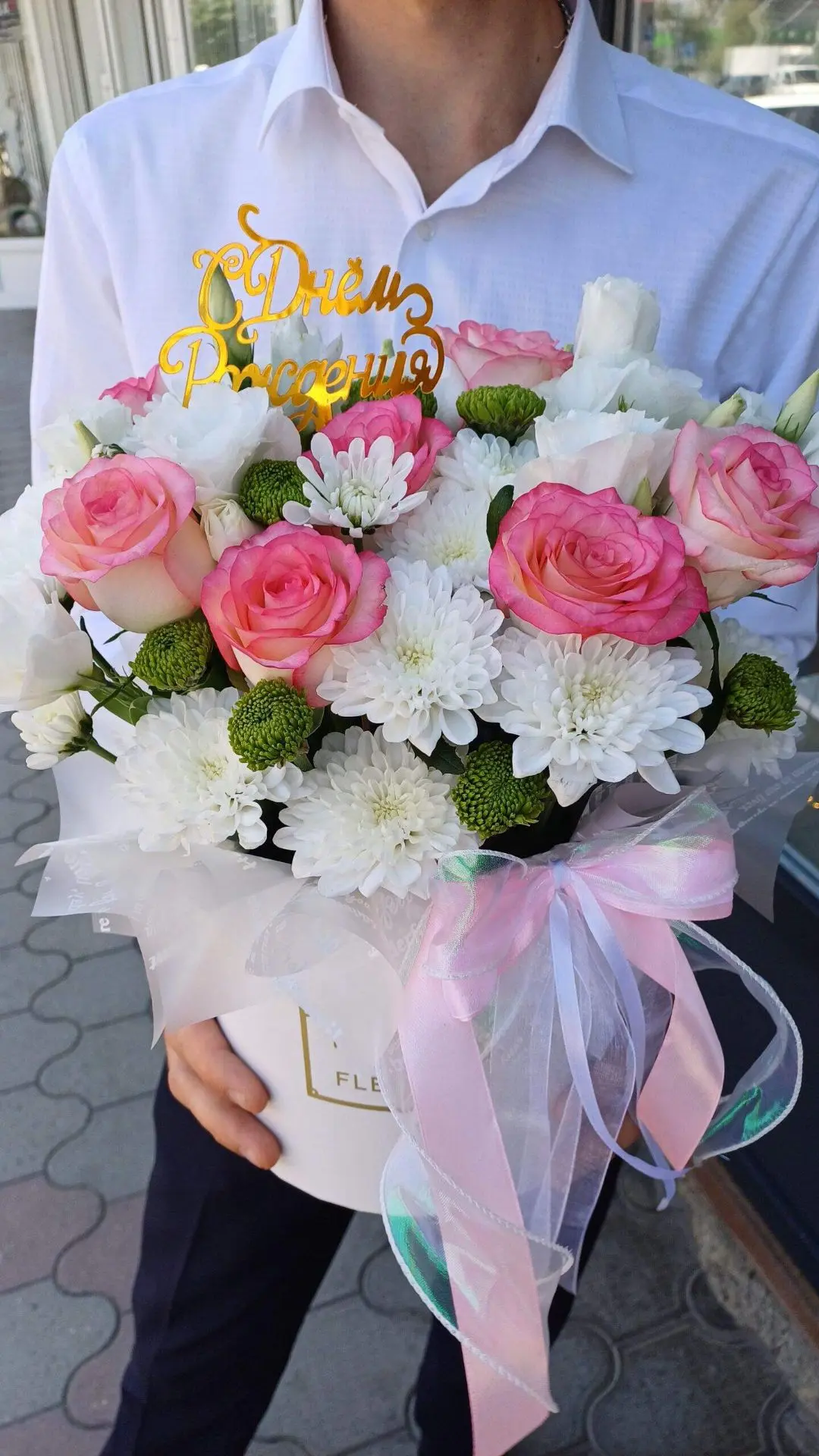 Шикарный букет из живых цветов 💐 цена 3500р