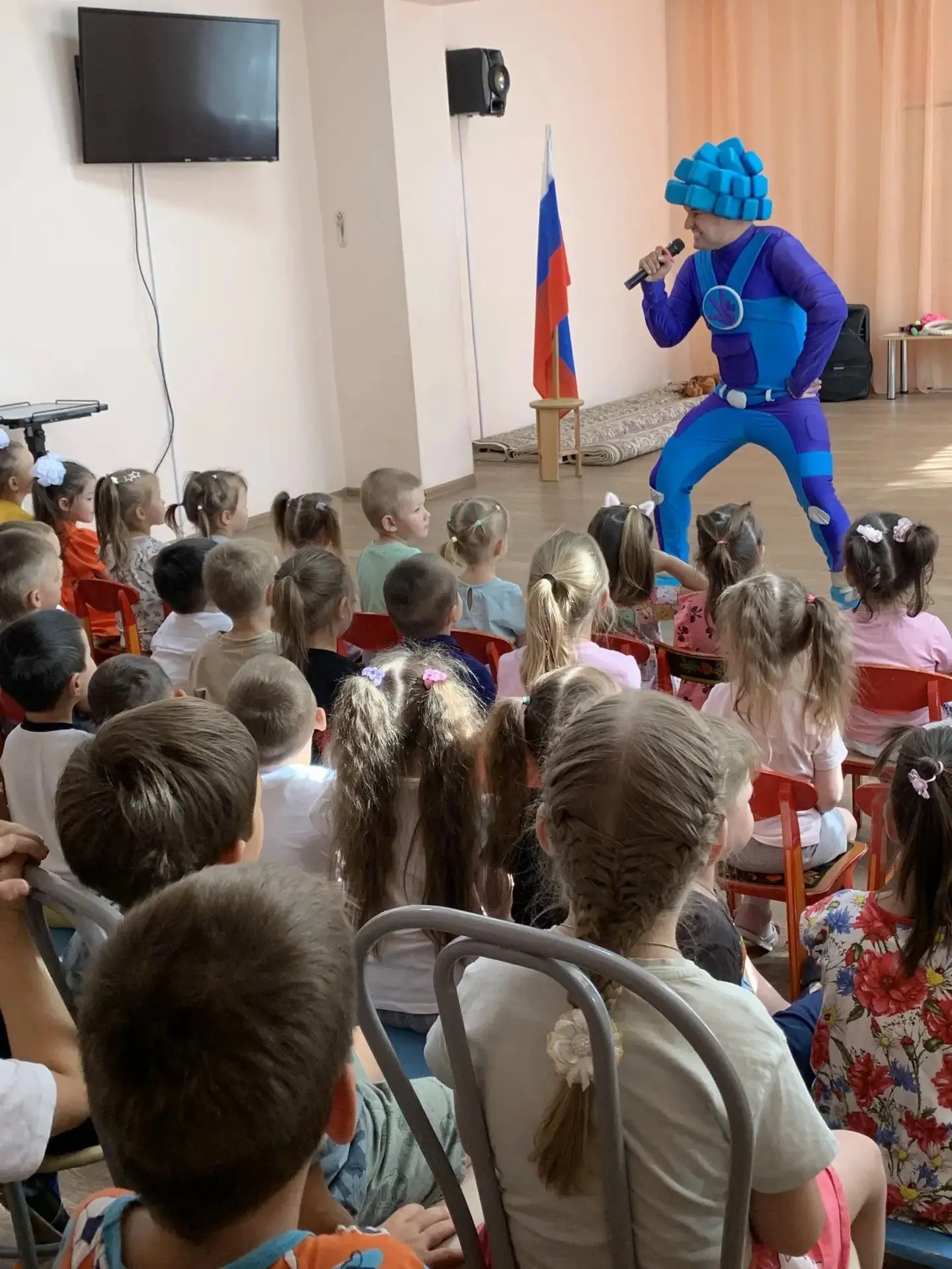 «День знаний» в детском саду – особенный праздник. Он символизирует начало нового учебн...