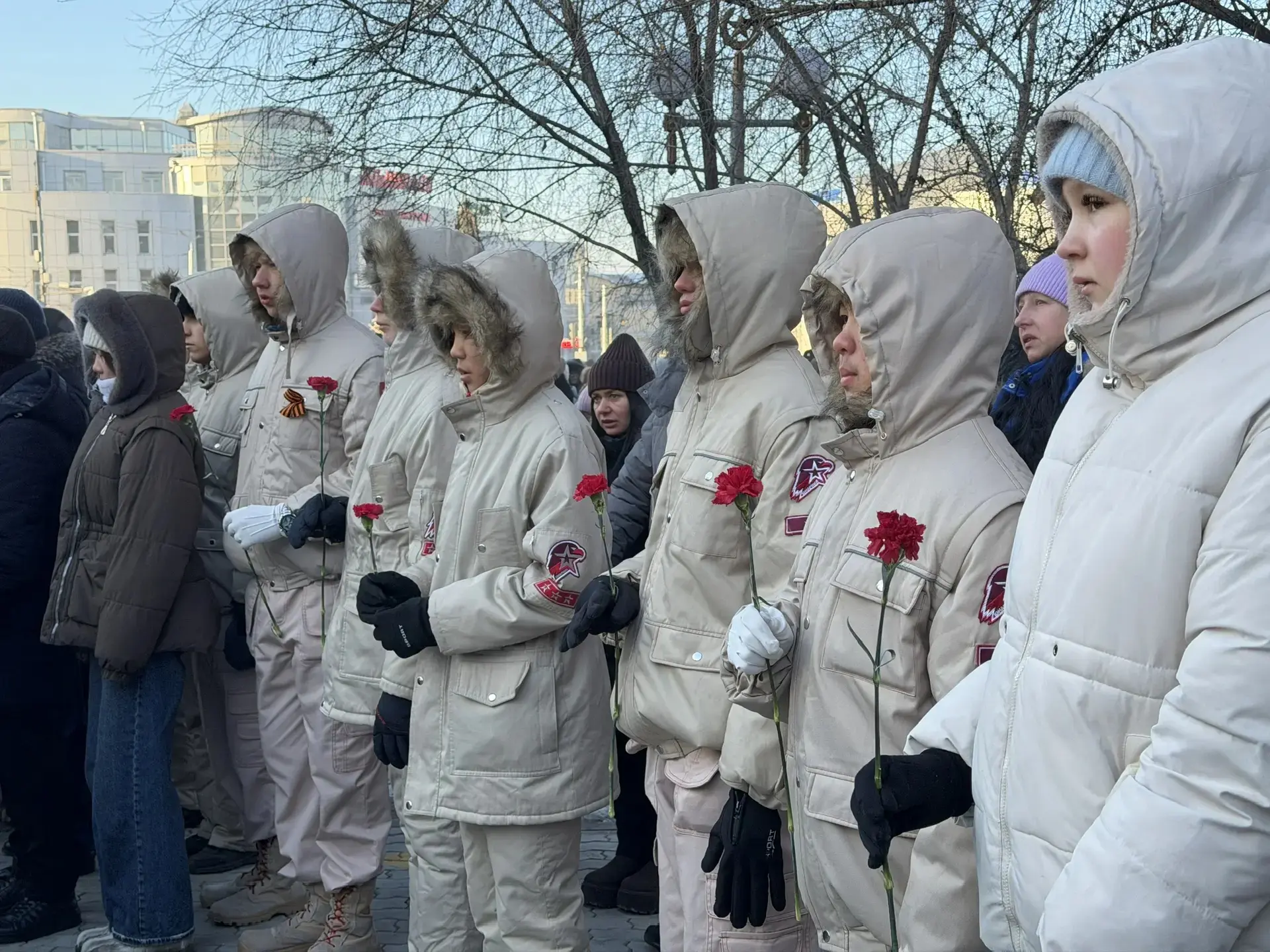 Принял участие в главном праздничном мероприятии, посвящённом Дню Защитника Отечества.  На Мемориале