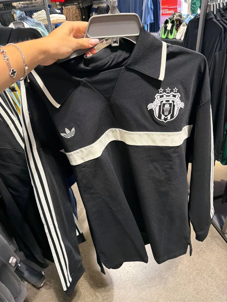 M, L