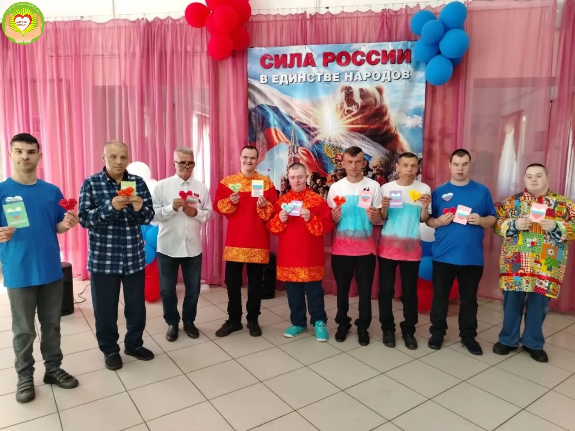 Учащиеся МКОУ "СОШ	 7" поздравили получателей социальных услуг Нагорновского дома социального обслуж