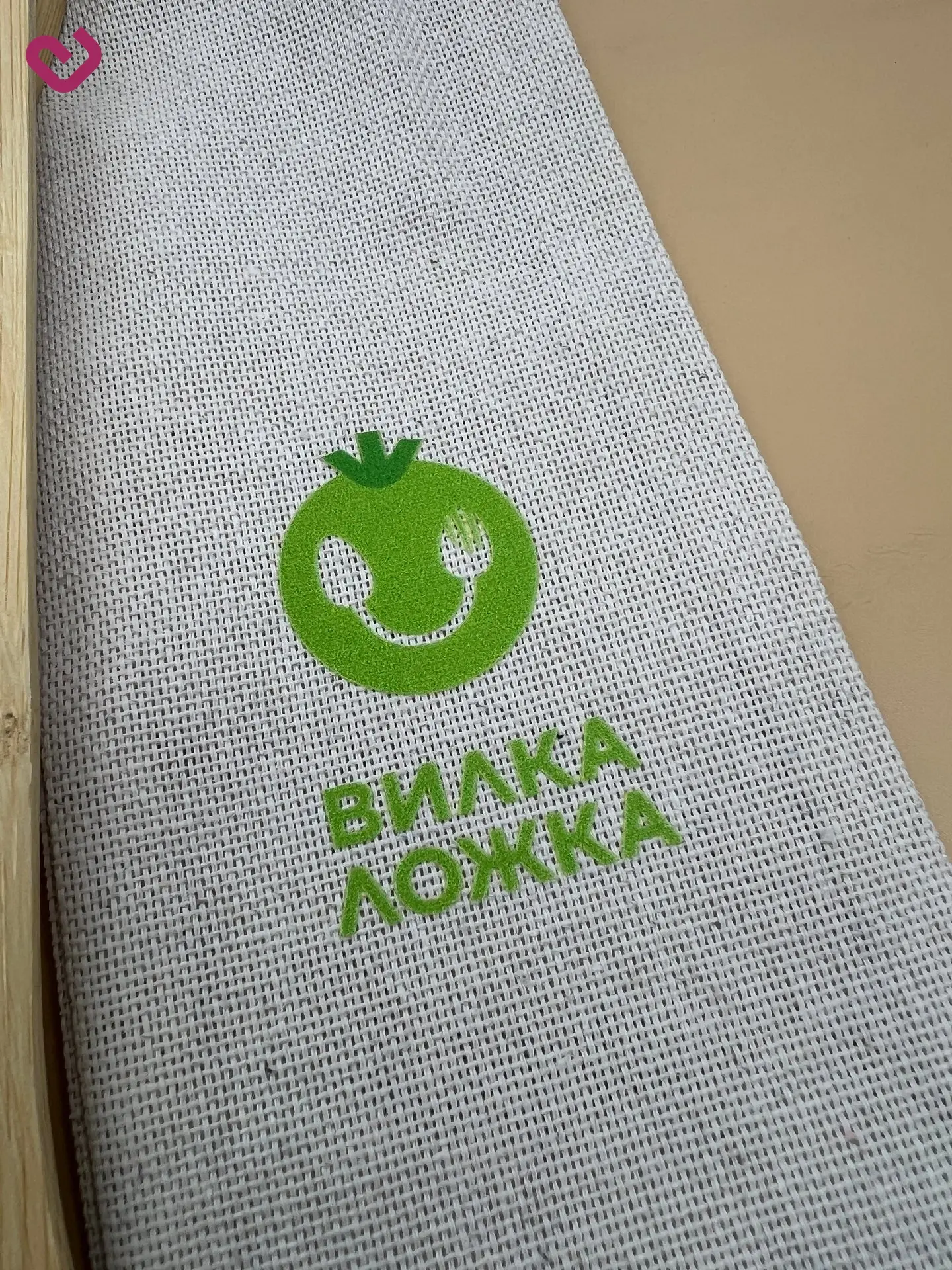 Изготовили мерч для сети кафе Вилка Ложка