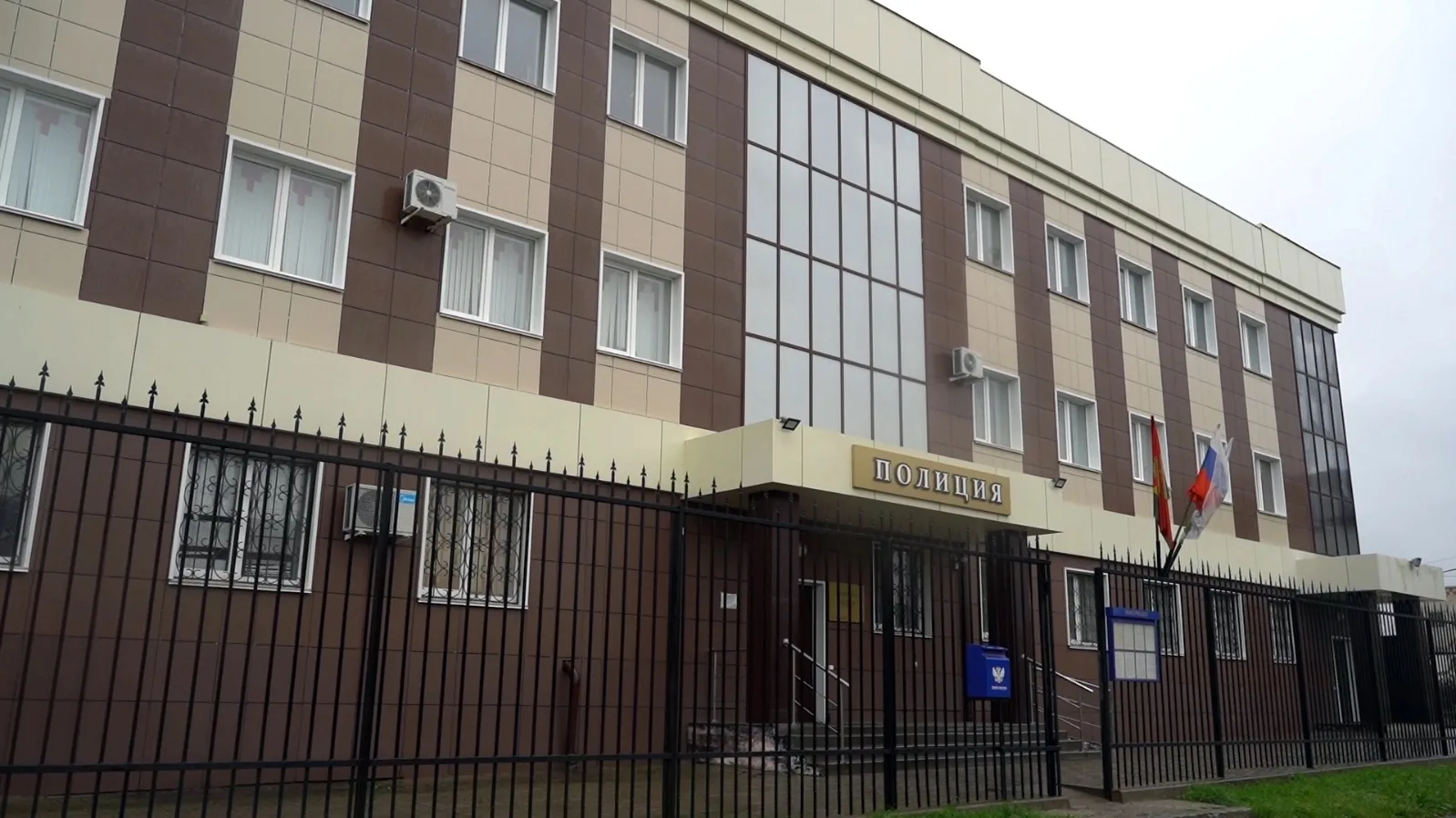 В Ельце полицейскими установлена участница схемы по хищению 6 млн рублей у матери погиб...