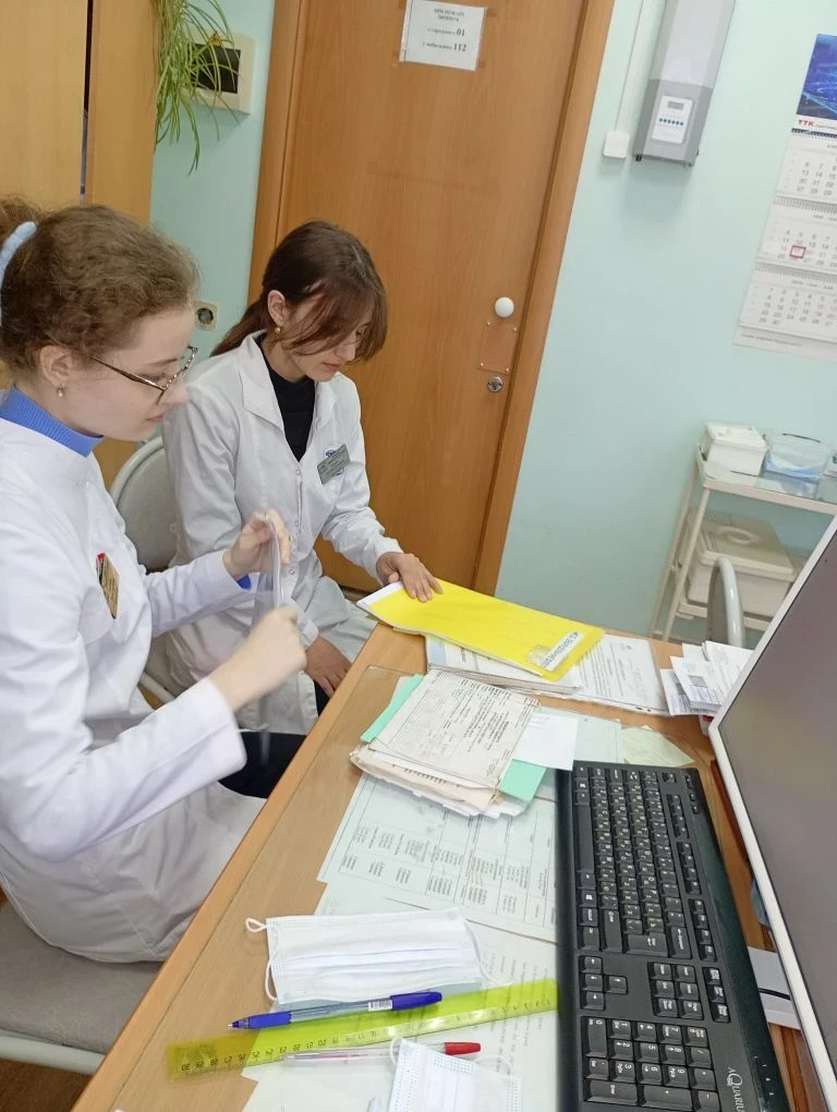 От учебников к реальности: опыт практикантов в медучреждении