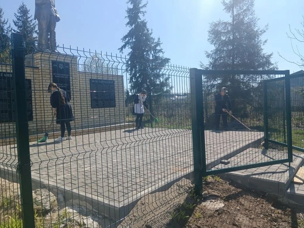 Акция "Дорога к обелиску"