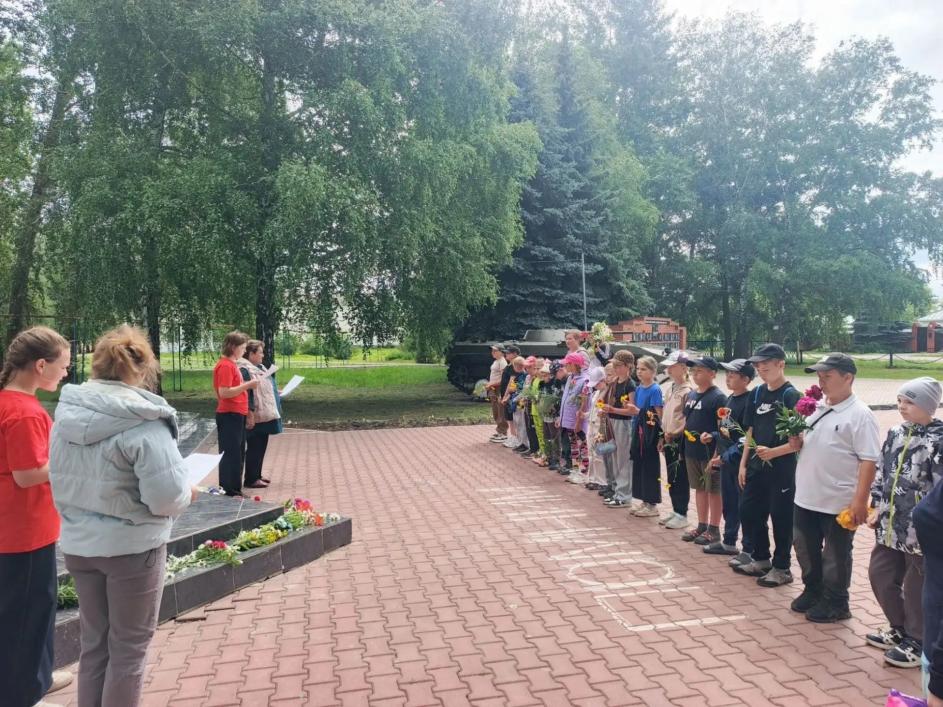Сегодня, в День памяти и скорби, в День 85-летия с начала Великой Отечественной войны, воспитатели п