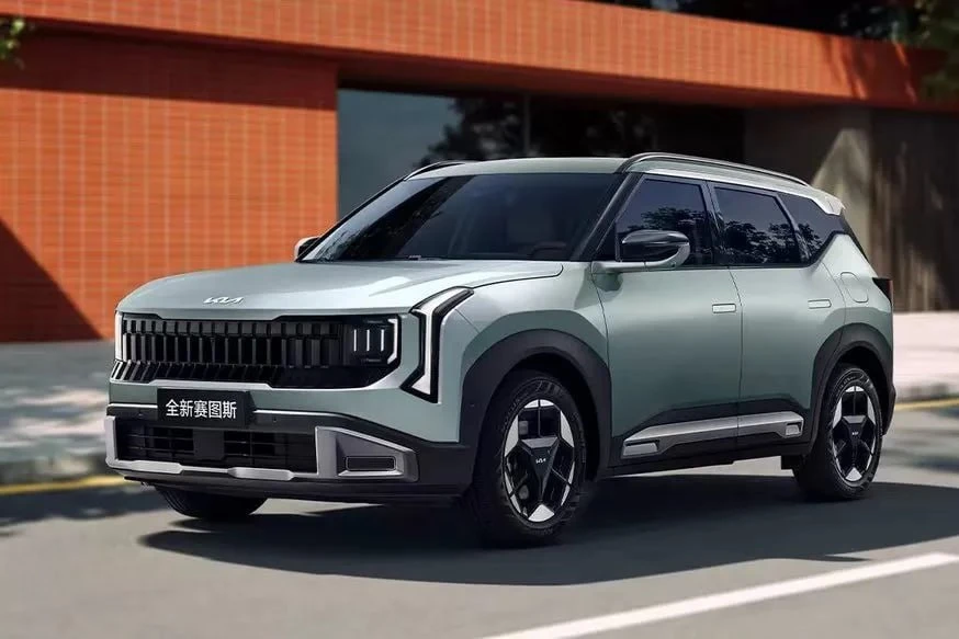 Kia показала новый Seltos для Китая: он оказался крупнее глобальной версии

Длина китайской версии в