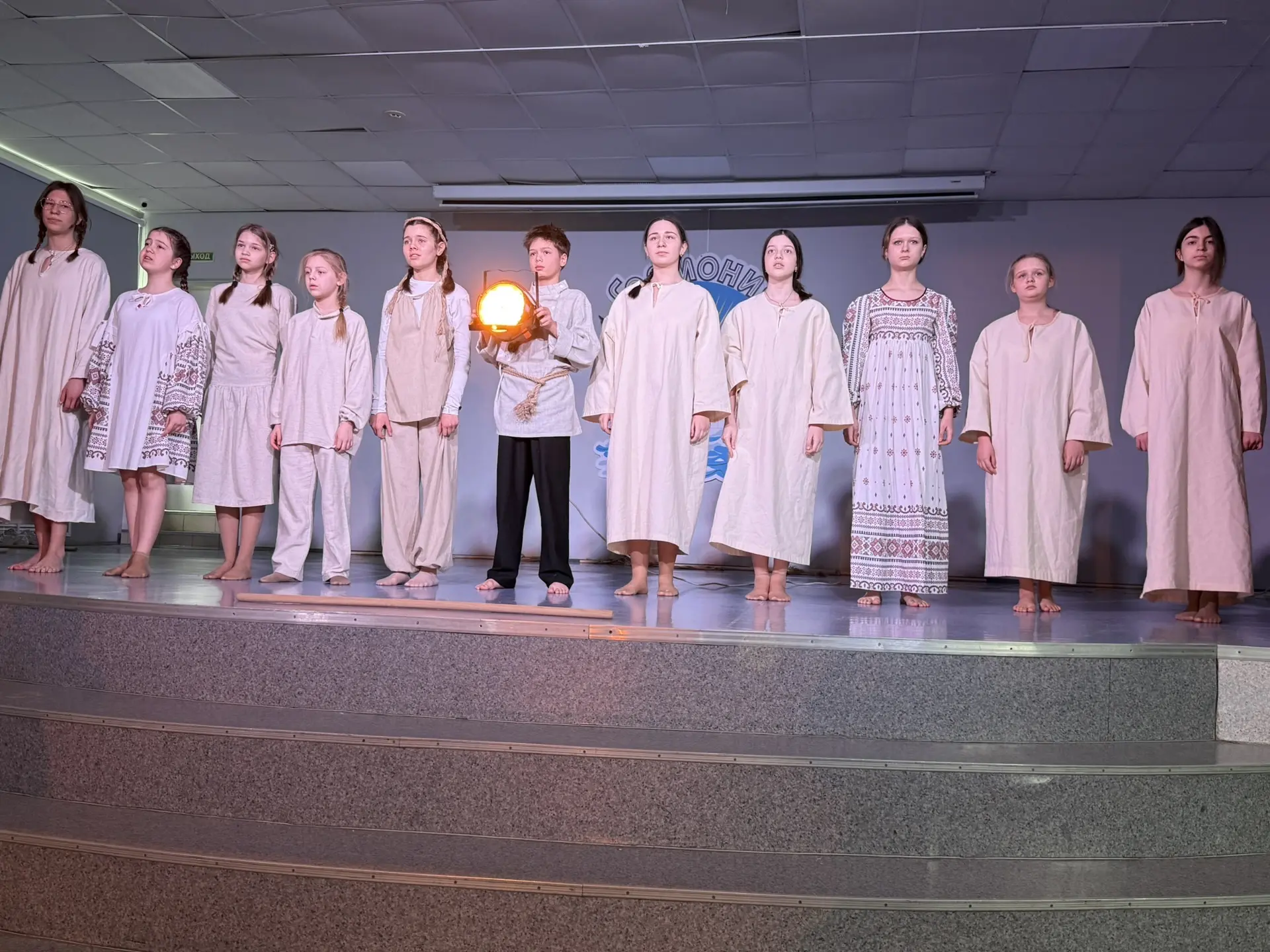 🎭В рамках ежегодного театрального фестиваля «Школьные подмостки-2026» состоялось яркое выступление у