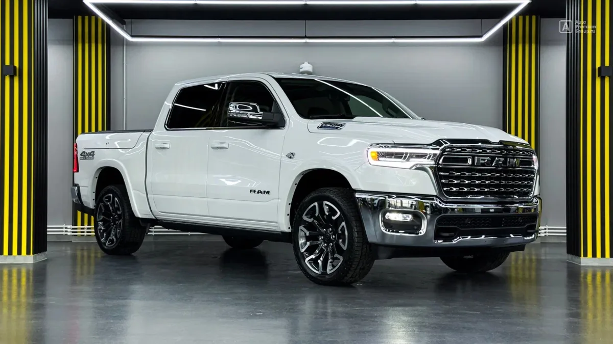 RAM 1500 Limited Longhorn 2026 года выпуска отправился к новому владельцу