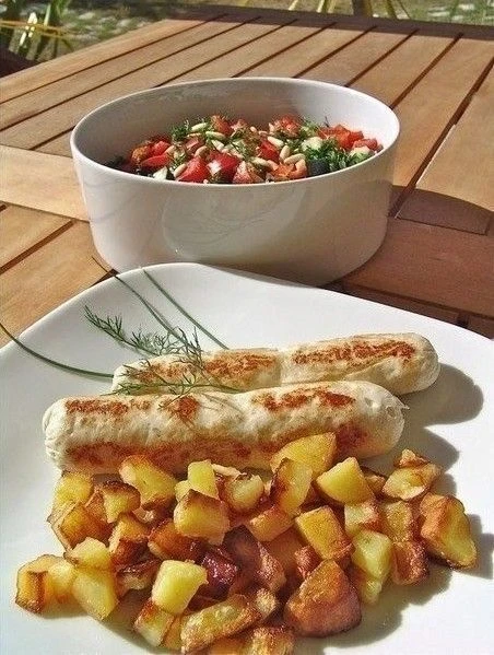ДОМAШHИЕ СОСИСKИ ИЗ КУPИHОГО ФИЛE