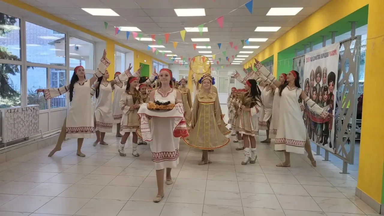 Сегодня в школе №1 города Жирновска состоялось яркое и значимое событие — открытие Агро...