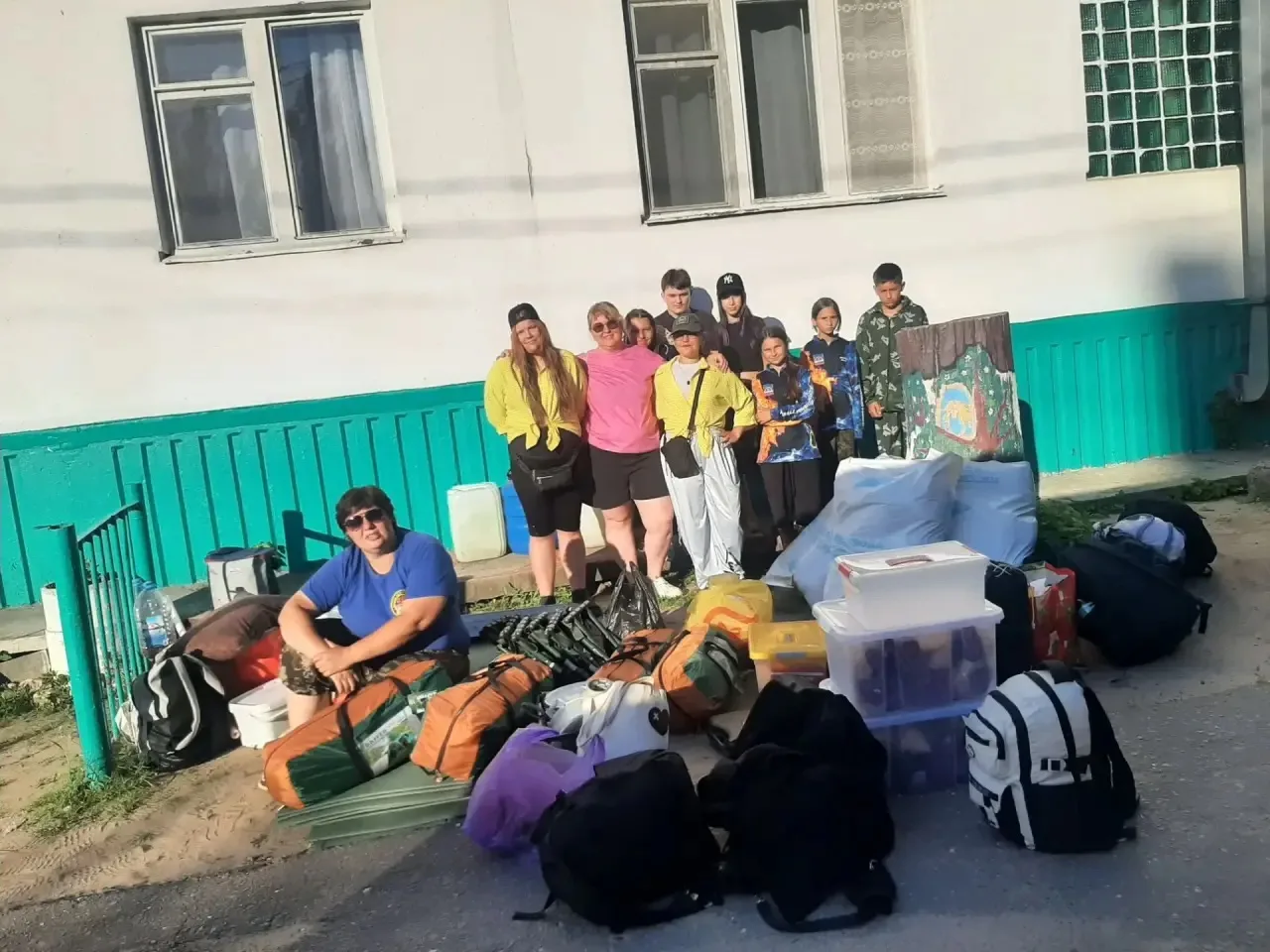 🌊 Сплав по Дону: 33 км приключений и дружбы!

С 3 по 6 июля команда Центра детского творчества сове