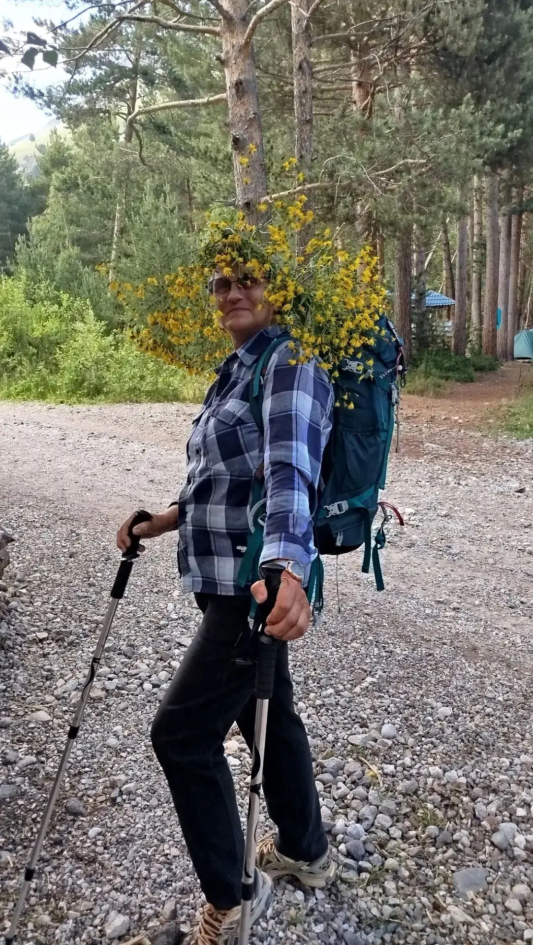 Эльбрус покорен! Вот такая она наша Светлана Геннадьевна: спортсменка, комсомолка, красавица!!! Вот 