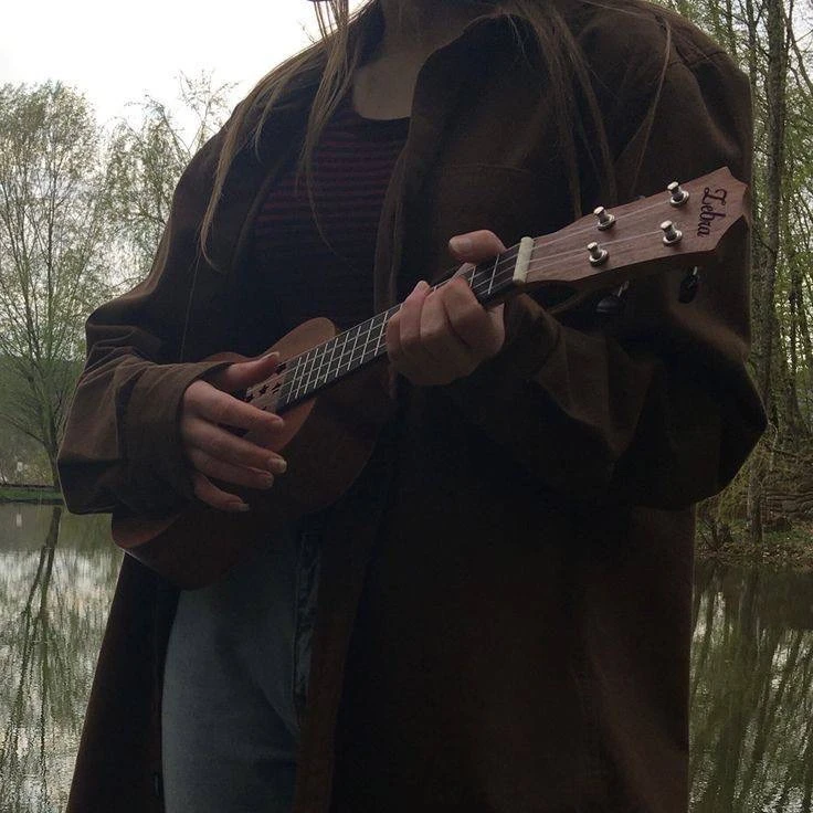 Игра на укулеле 🎸