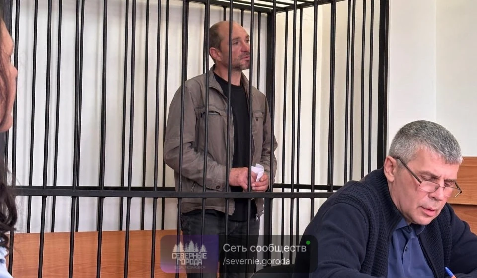 Ленинский райсуд отправил под домашний арест 43-летнего Владимира Андреева, которого об...