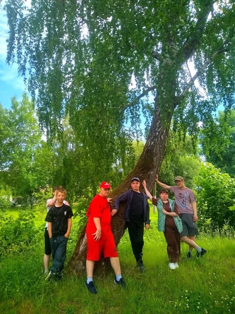 ⎯⎯⎯⎯⎯⎯⎯⎯⎯⎯
📅 11-й день в лагере: В преддверии Дня России!

 День в лагере выдался по-настоящему тво