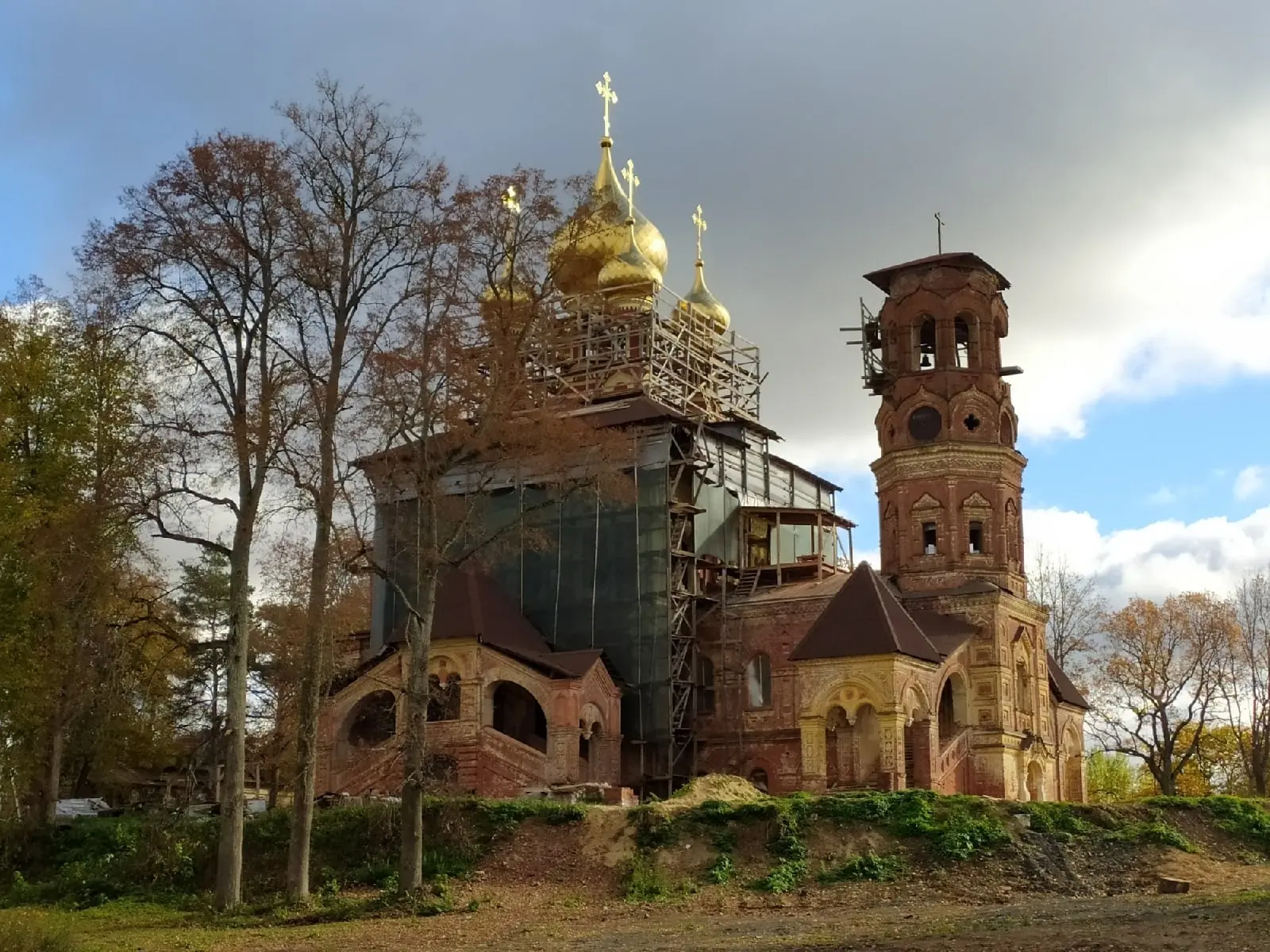 «Положительно нет прекраснее времени, нежели зрелый август в Смоленской хотя бы губерни...