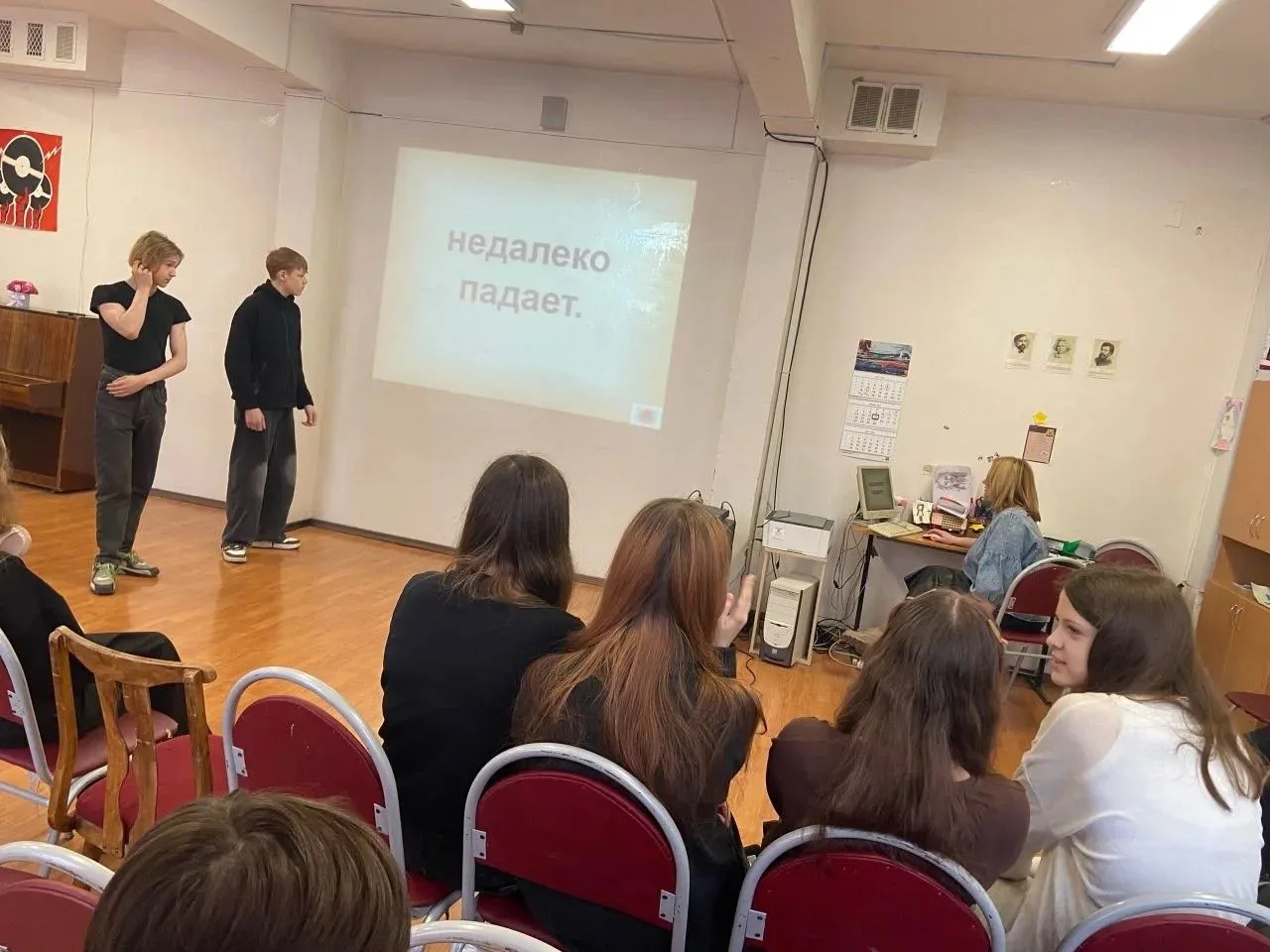 Интеллектуальная битва  16 апреля волонтёры 8 «Г» класса организовали и провели интеллектуальный кви