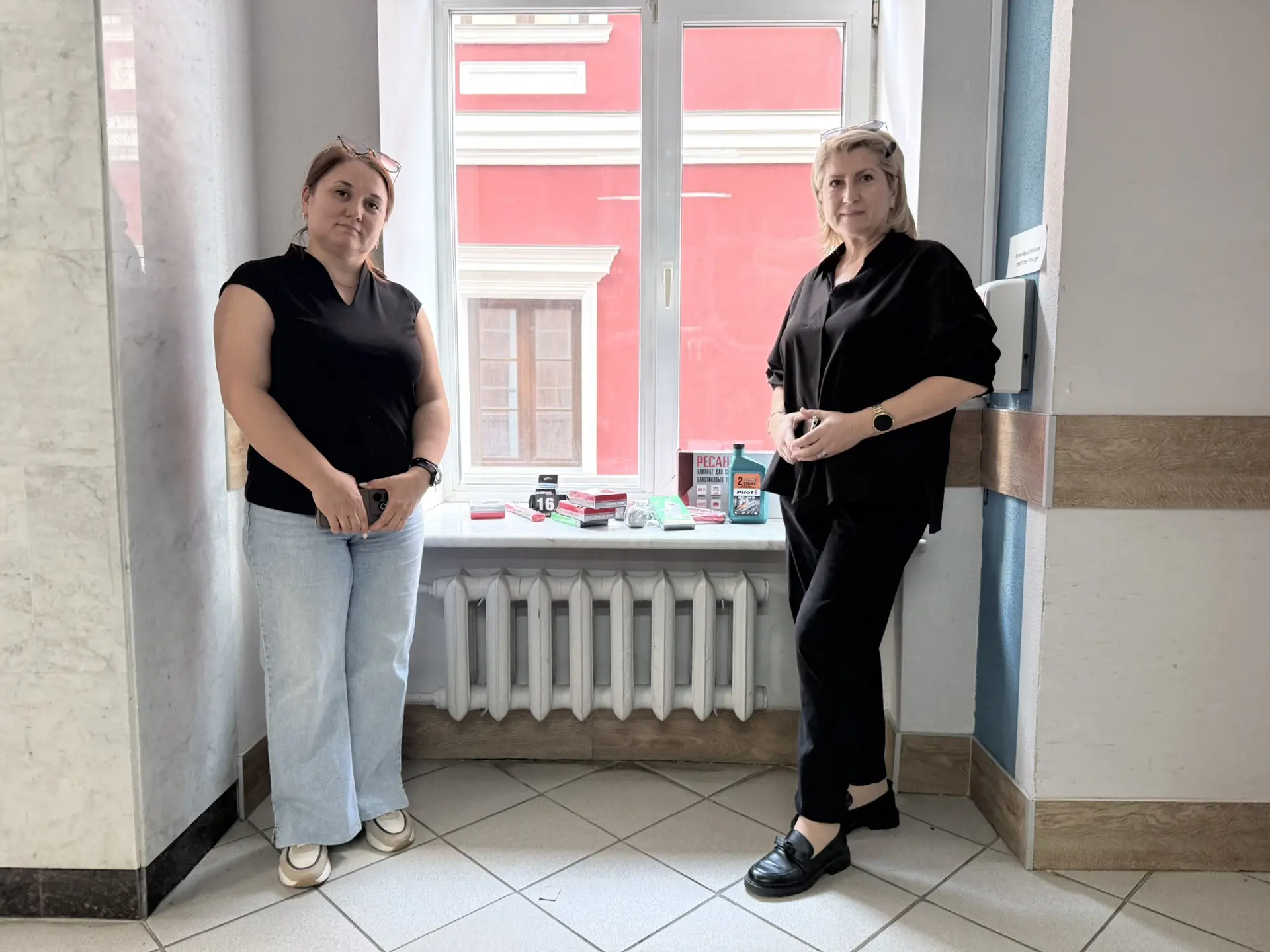Радует что, к сбору гуманитарной помощи присоединяются не только государственные, но и ...