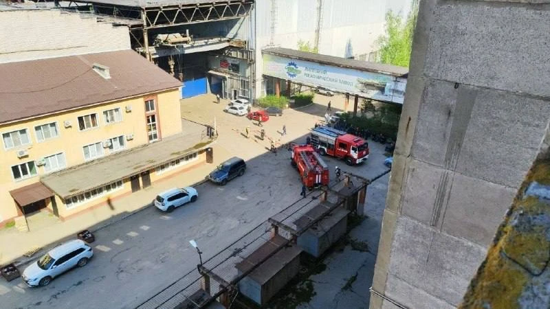 Пожар произошёл в цехе на Краснозаводской  На территории промышленного предприятия в Липецке загорел