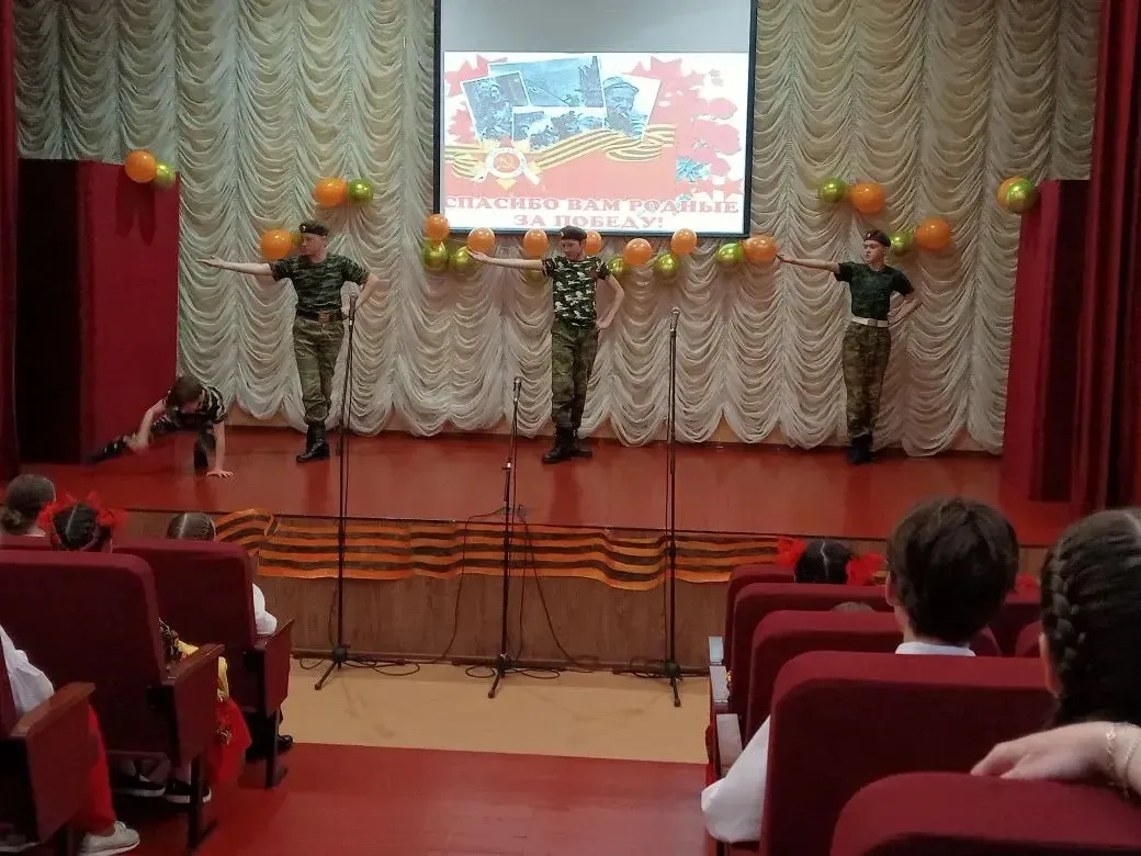 🎶 Сегодня творческие коллективы ЦДОД нашей школы приняли участие в городском конкурсе литературно-му