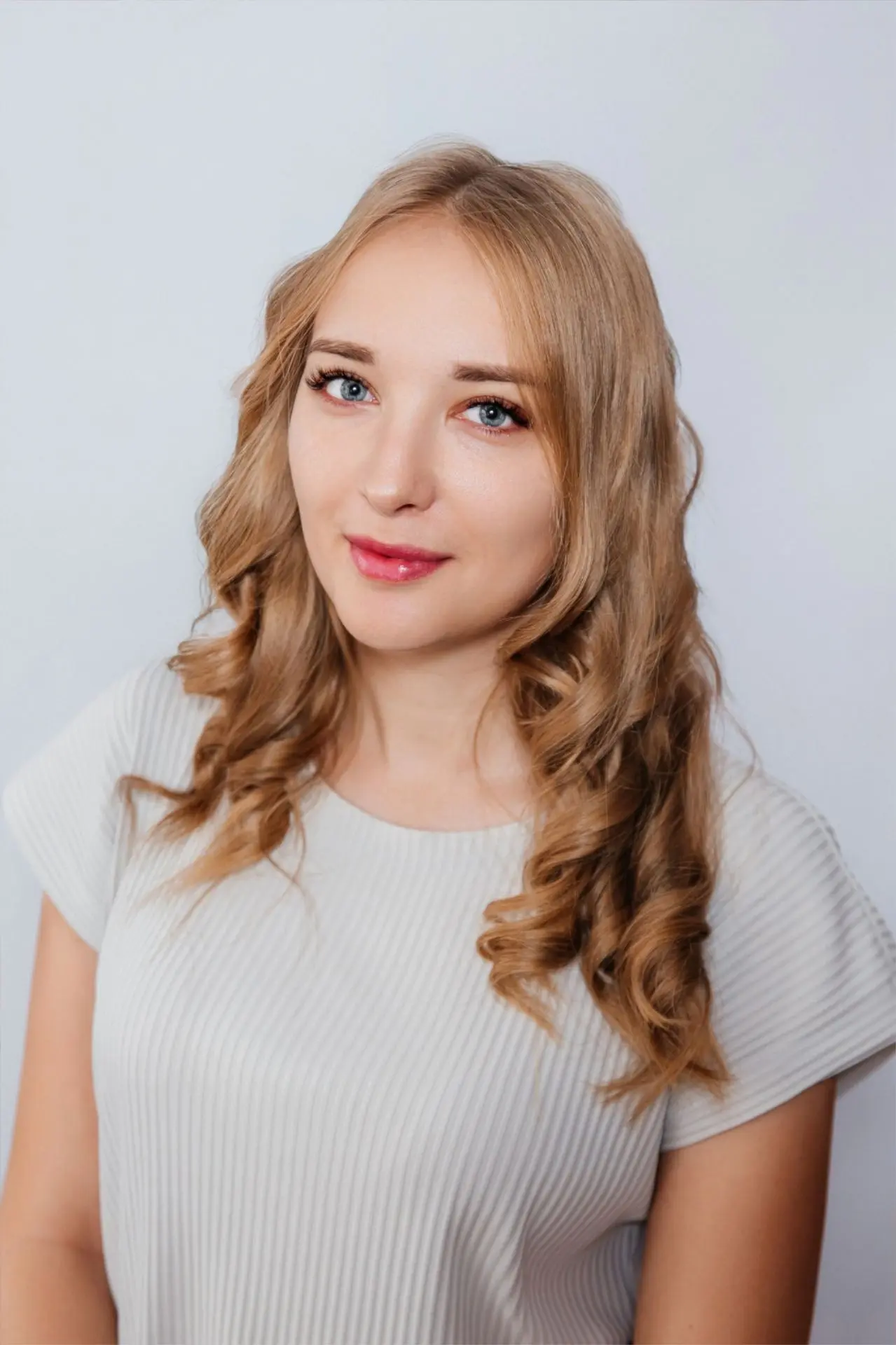 🏆Педагог из Татарска Нина Позднякова стала призёром престижного конкурса «Моё лучшее о...