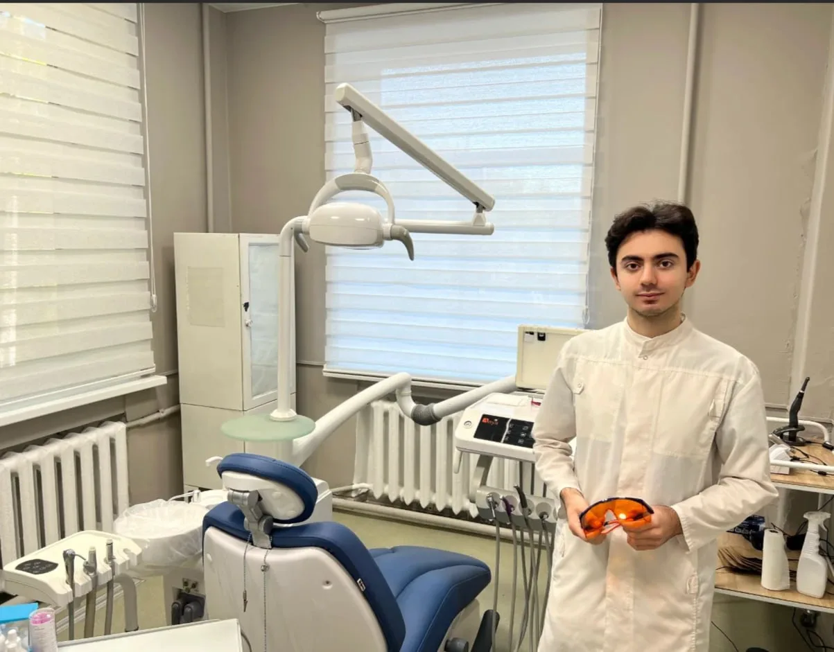 Стоматолог вернулся в родную Ждановку по программе «Земский доктор»