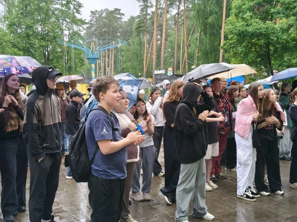 ОТКРЫТИЕ ТРУДОВОГО ЛЕТА

В парке культуры и отдыха «Счастье есть» стартовала программа летней занято