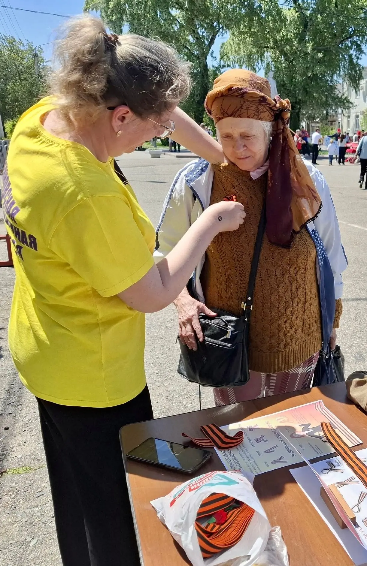 🎖️ Специалисты буденновской библиотечной системы представили площадки на празднике, посвященном 81-