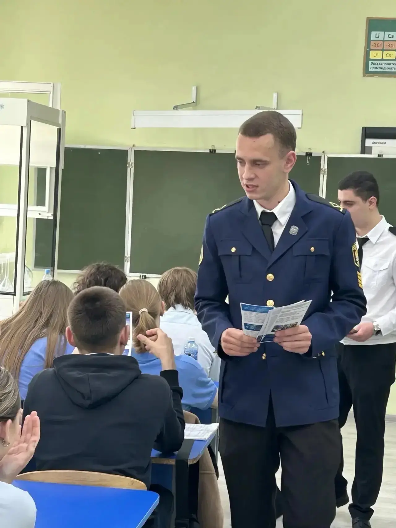 🎓 Курсанты Ушаковки — школьникам о морской профессии!