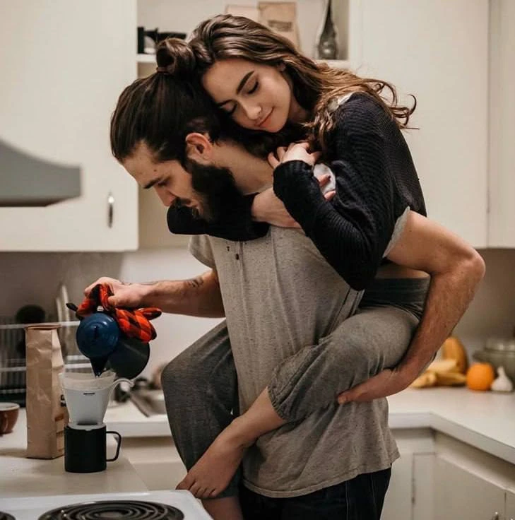 Любовь — это, когда заботятся даже в мелочах

Не нужно ждать праздников, чтобы проявить тёплое отнош