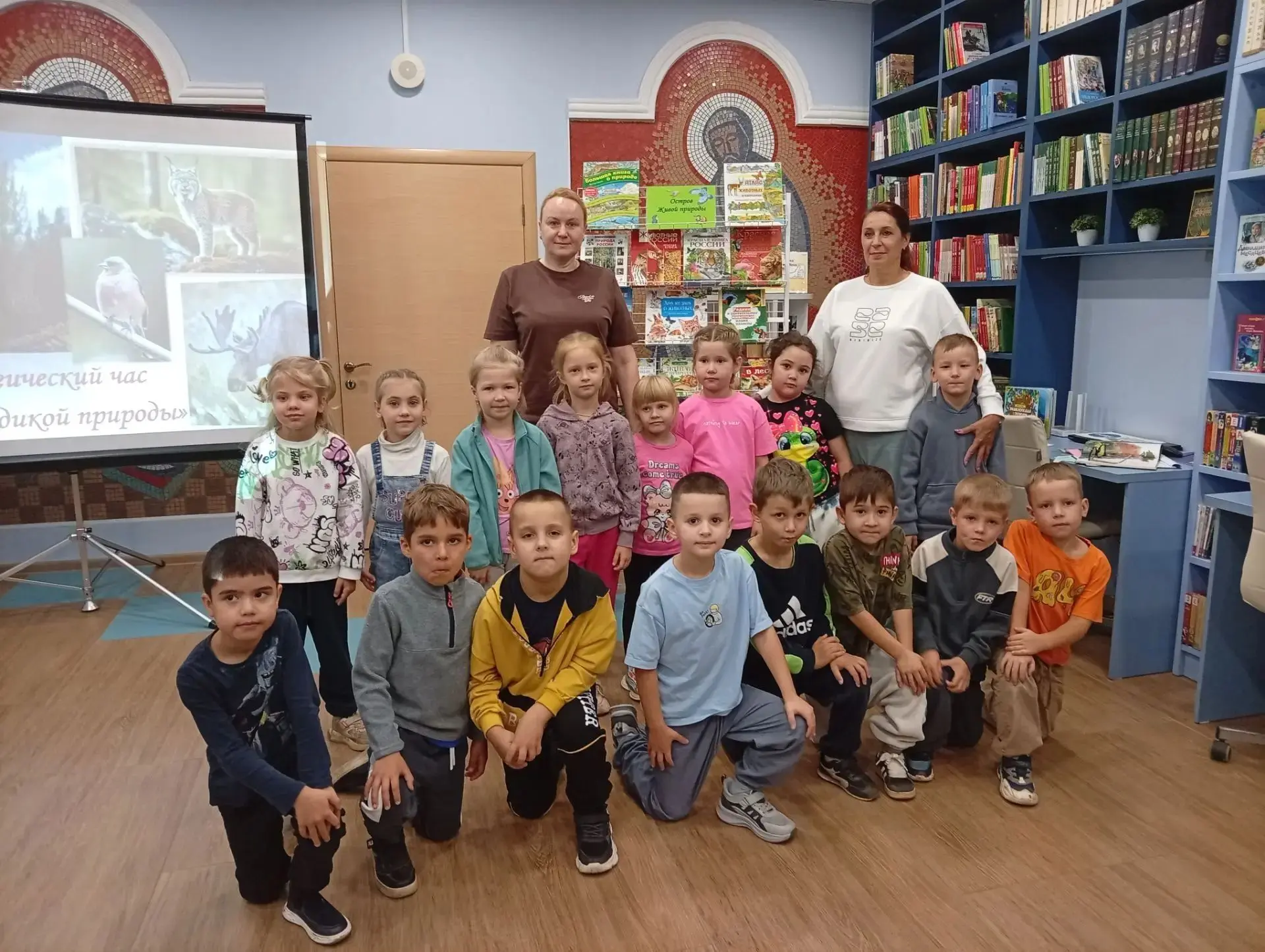 Сотрудник детского литературно-эстетического центра, в рамках Национального проекта "Се...
