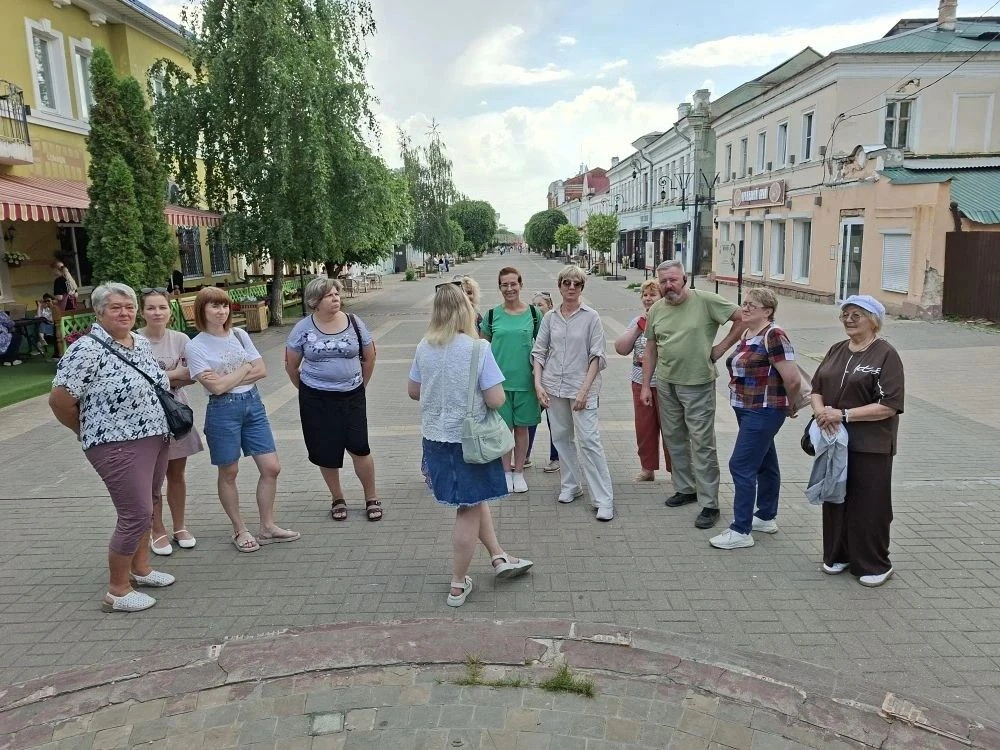 Учителя нашей школы — в древнем Ельце: путешествие за вдохновением
Учителя нашей школы отправились н