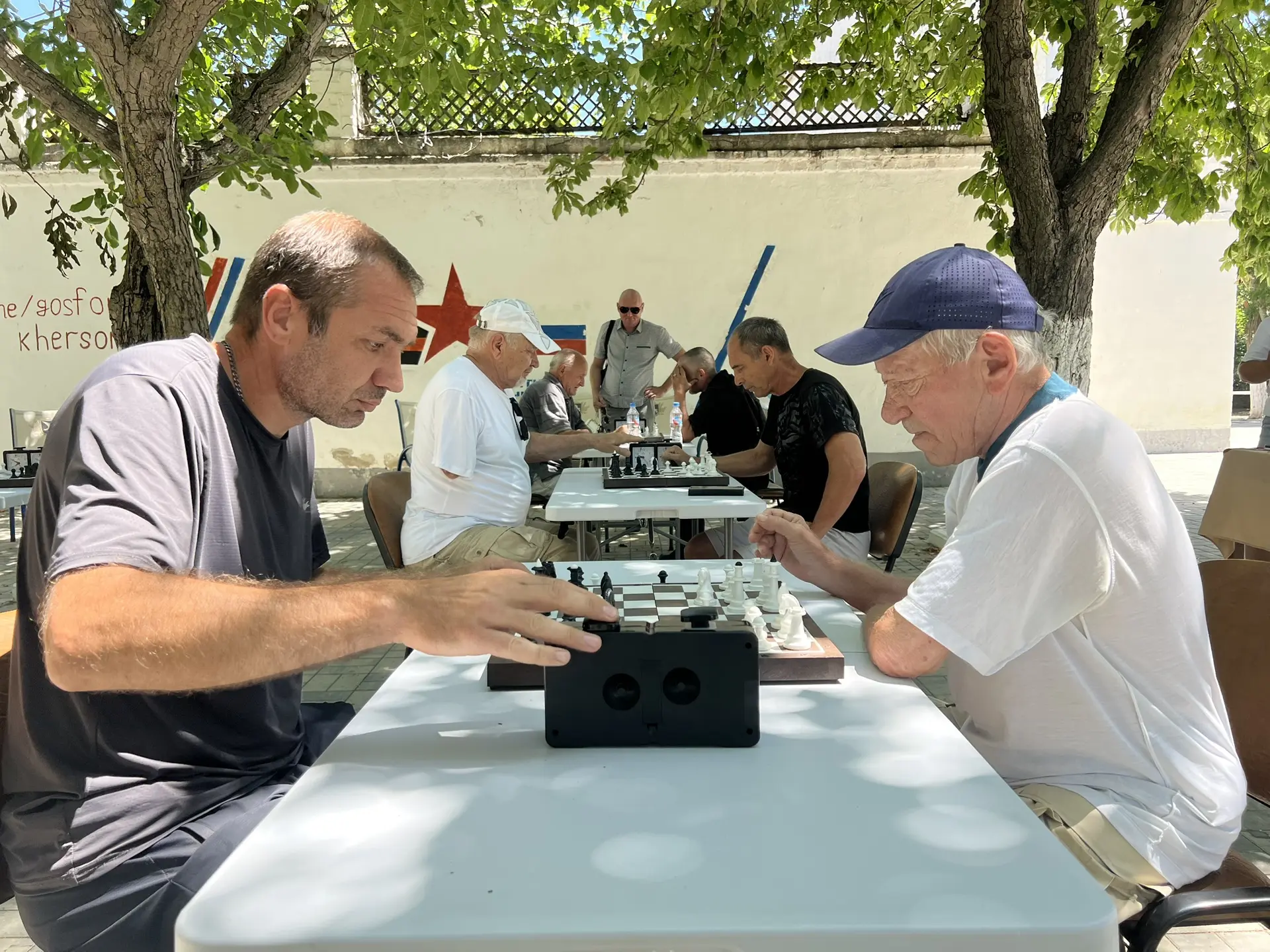 ♟️ Один удачный ход и путь к федеральному турниру открыт

В Геническе за шахматные доски сели и дети