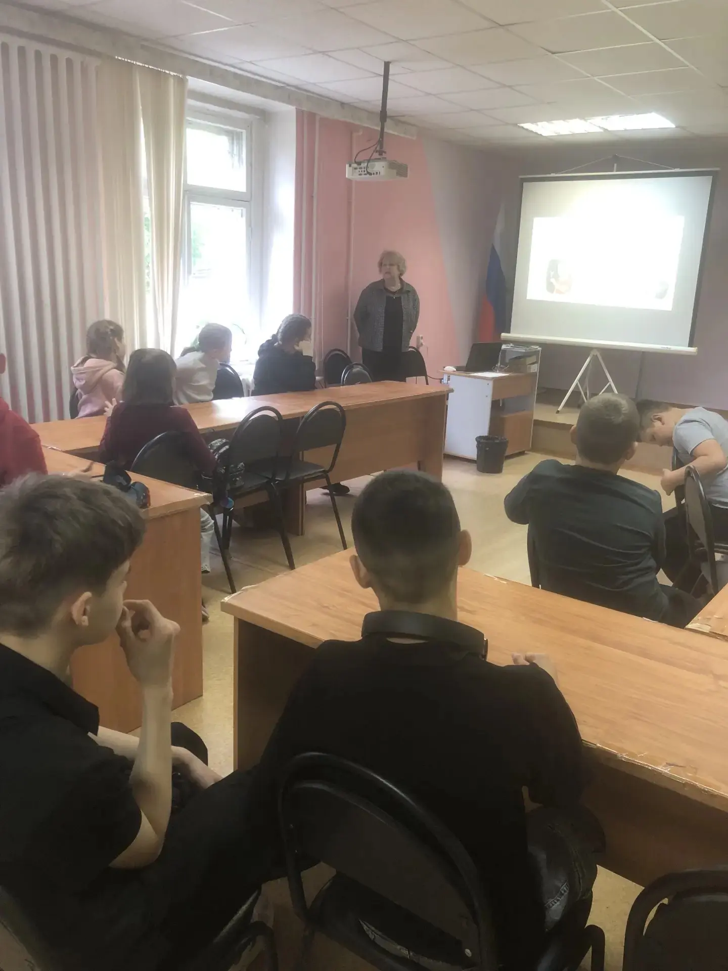 ☀1 июня в Центре "Уникум" начал свою работу летний оздоровительный лагерь  «Хоровод дру...
