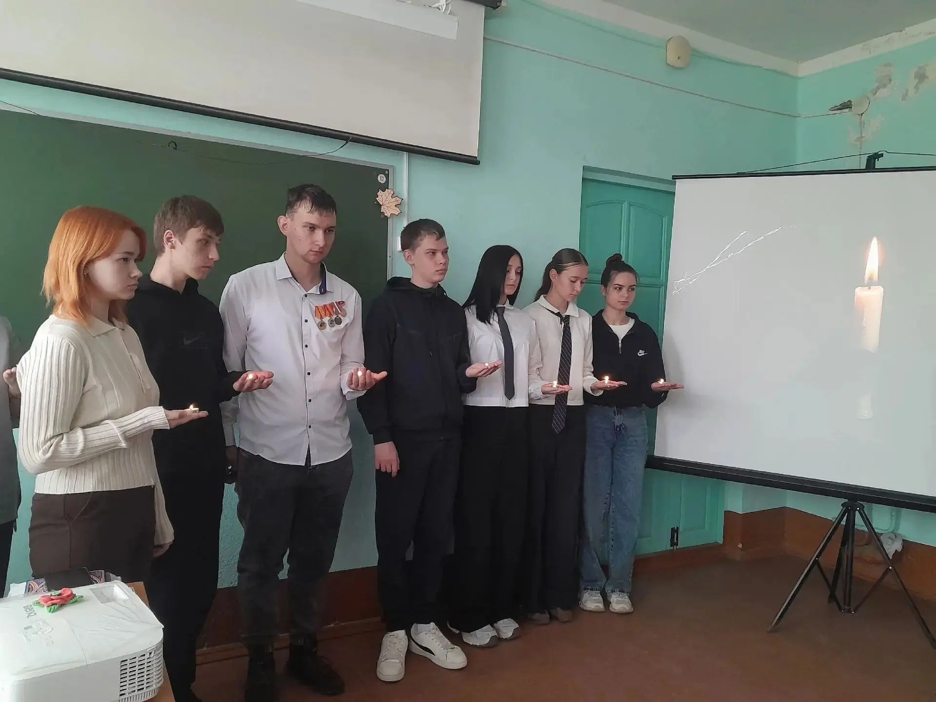 В колледже прошёл урок мужества, приуроченный ко Дню памяти жертв фашизма. 🕯️