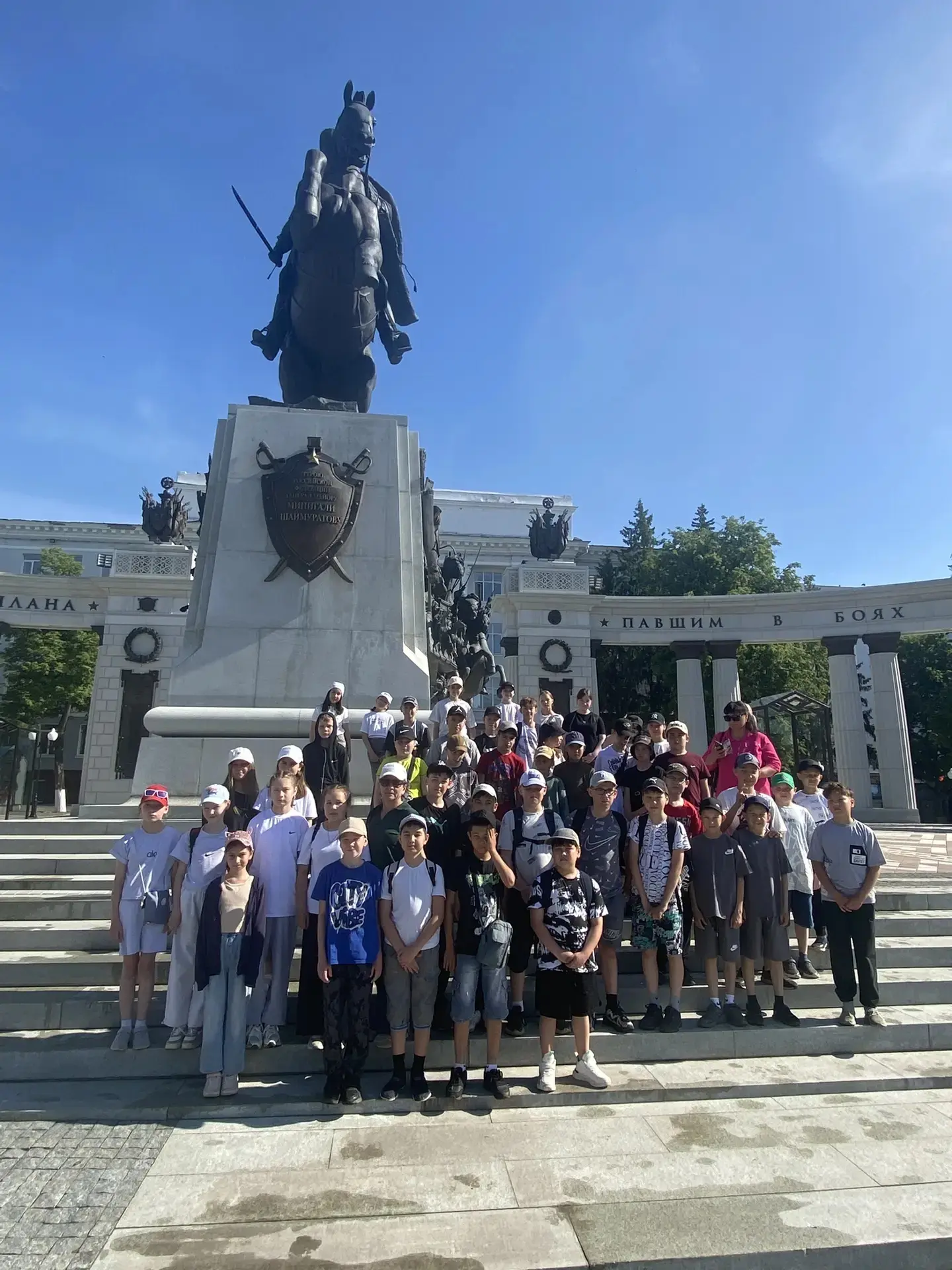 🚌  Незабываемое путешествие 5-х классов ✨