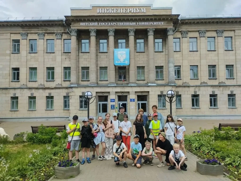 🌞 Завершение 10 дня в школьном лагере 🌞

Сегодня у нас был насыщенный и увлекательный день. 10 ден